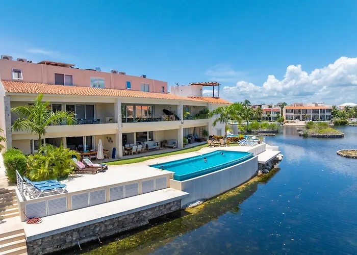Lagoonfront With Pool And Access Apartment Puerto Aventuras