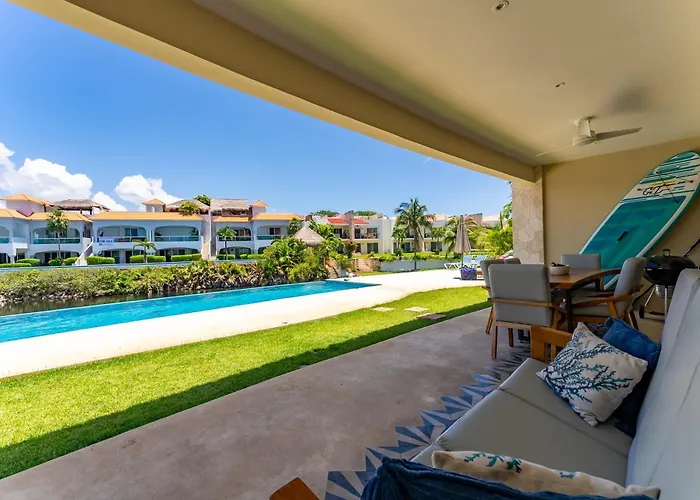 Lagoonfront With Pool And Access *