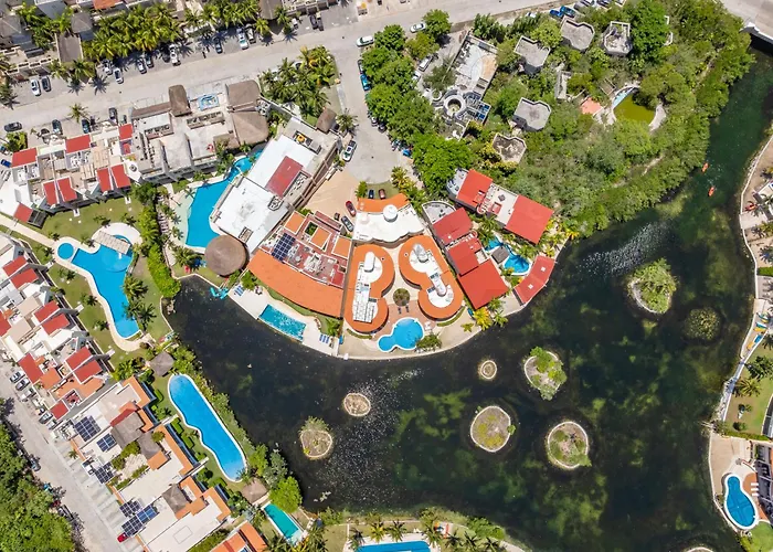 Apartment Lagoonfront With Pool And Access