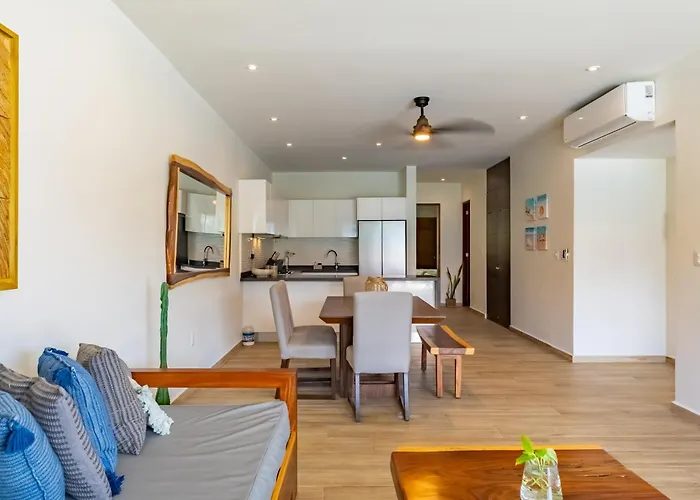 Lagoonfront With Pool And Access Apartment *