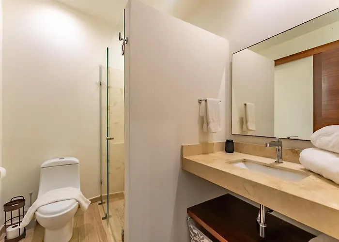 Apartment Lagoonfront With Pool And Access Puerto Aventuras