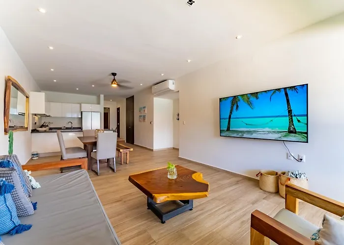 Lagoonfront With Pool And Access *