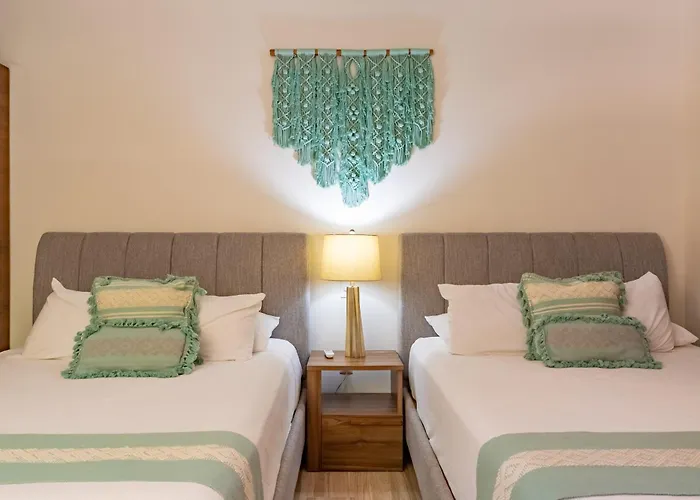 Lagoonfront With Pool And Access * Puerto Aventuras