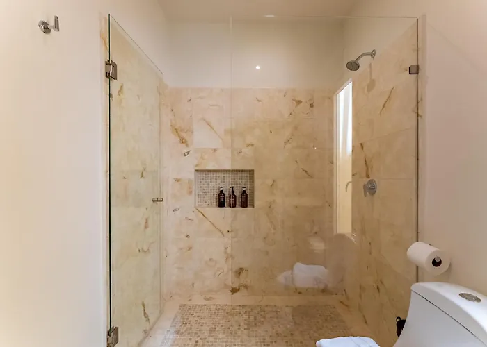 Lagoonfront With Pool And Access Apartment