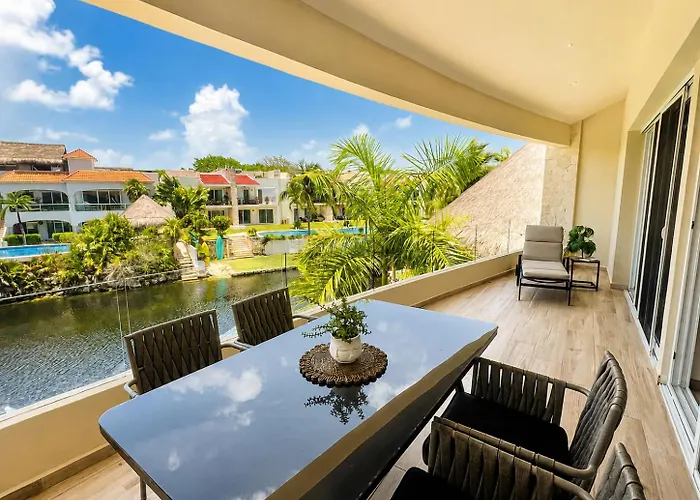 Lagoonfront With Pool And Access Apartment