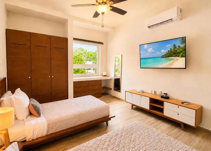 Lagoonfront With Pool And Access Apartment