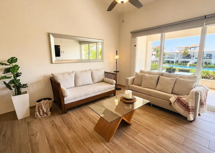 Apartment Lagoonfront With Pool And Access